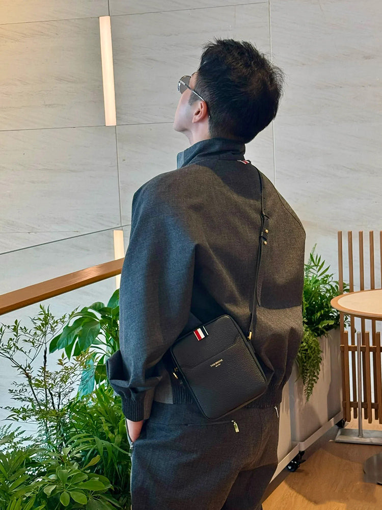 Men's gold button outer placket coat(副本) THOM TREND