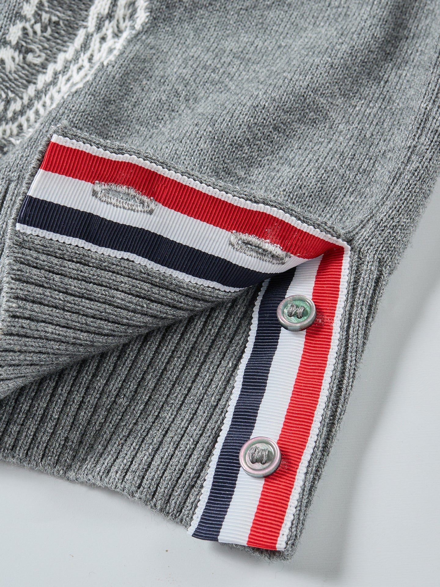 2025SS Feather intarsia sweater THOM TREND