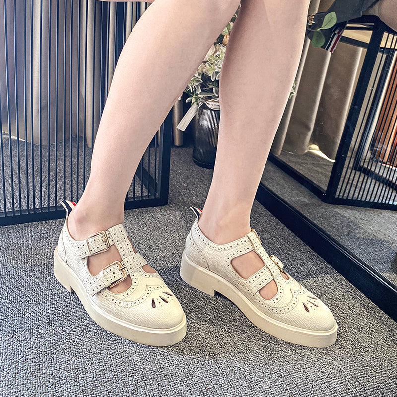 Women's hollow leather shoes THOM TREND