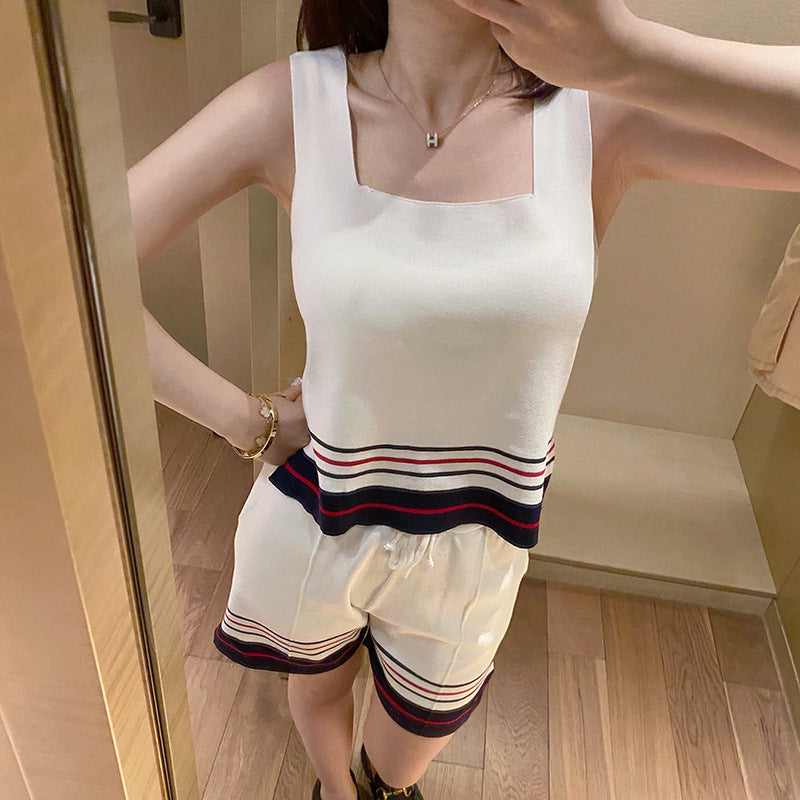 Women's vest knitted suit