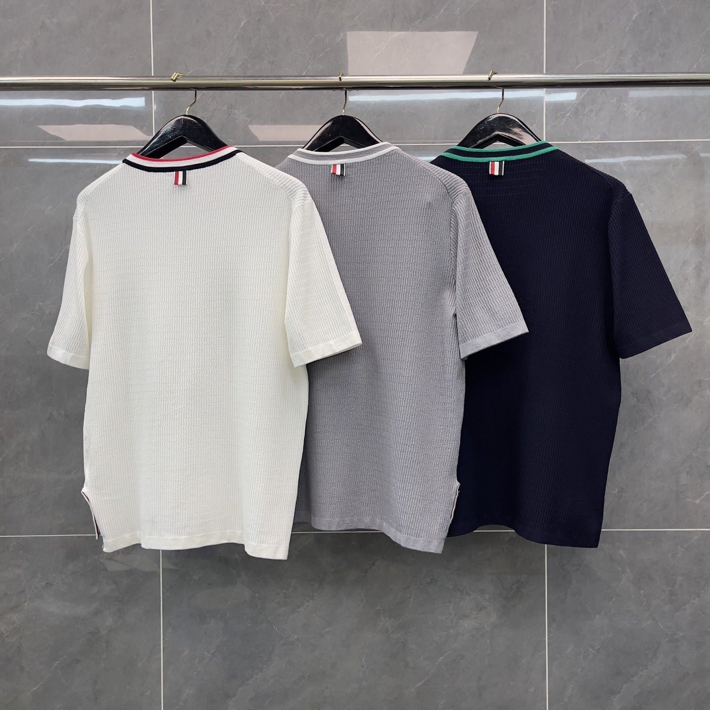 Front and back colorblock short-sleeved T-shirt（副本） THOM TREND