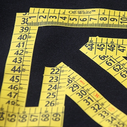 Off-White Gold Diagonal Arrow Crewneck Sweatshirt - Black product detail view