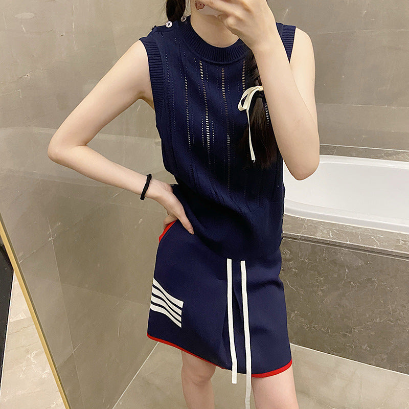 Open-knit sleeveless top