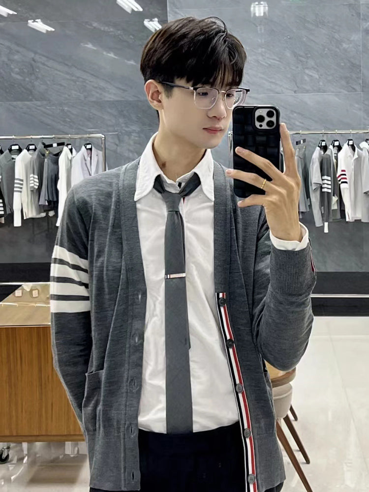 Unisex V-neck thin cardigan THOM TREND