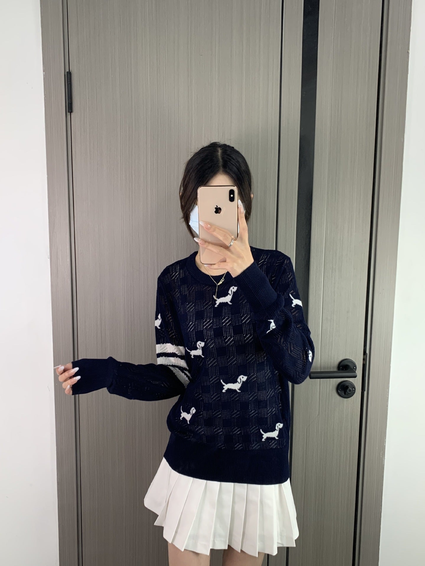 2025SS  Puppy embroidered sweater THOM TREND