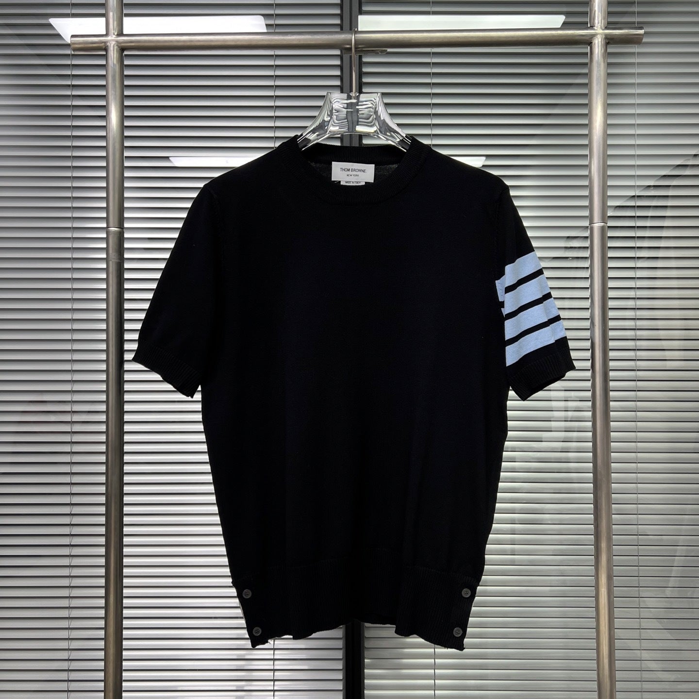 Women's four-bar v-neck cardigan（副本） THOM TREND