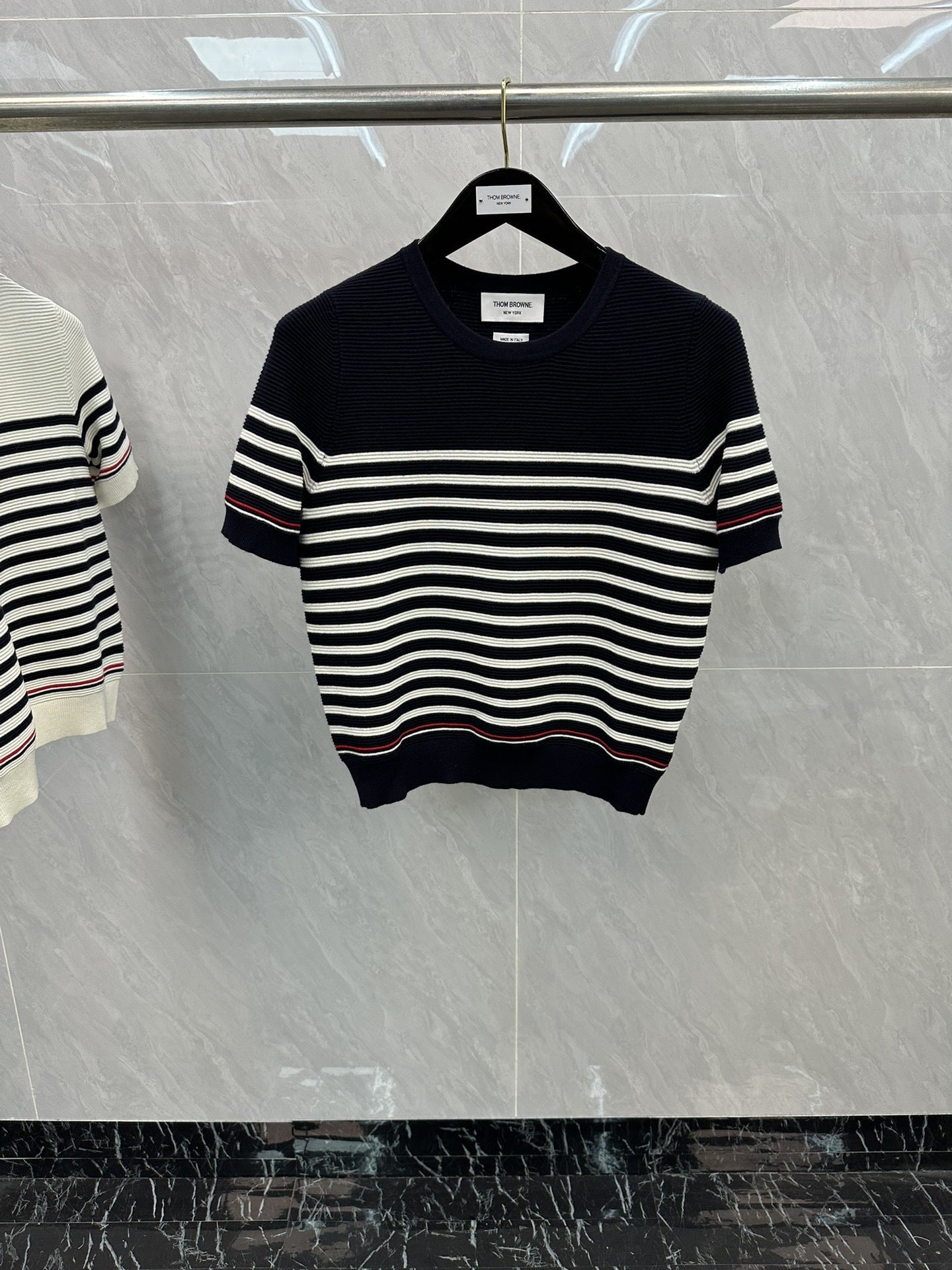 Puppy embroidered short sleeves（副本） THOM TREND