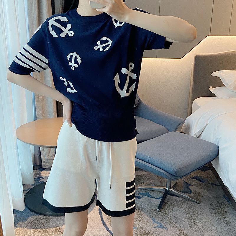 Round neck high waist T-shirt