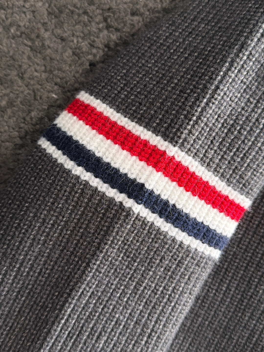 Color-blocked cardigan THOM TREND