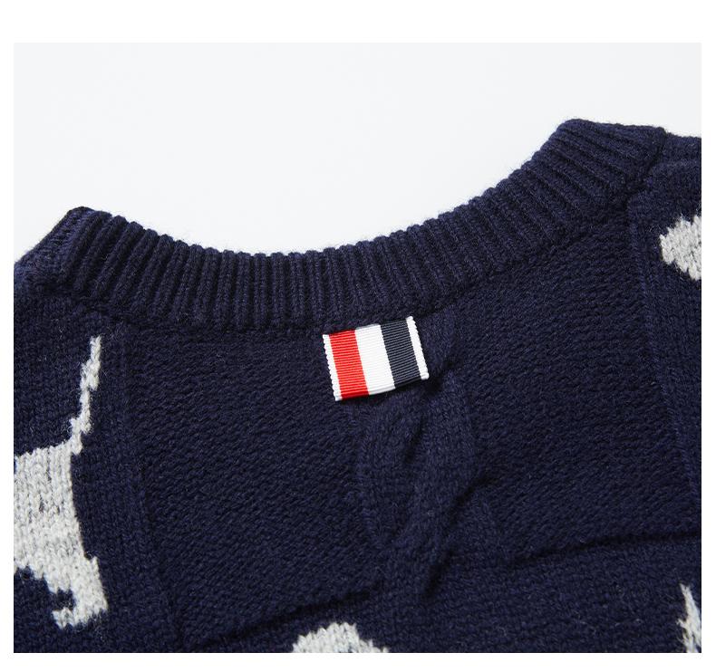 Puppy Intarsia Crew Neck Sweater THOM TREND