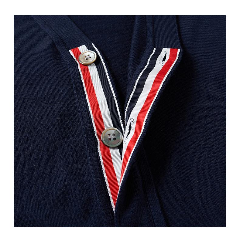 Unisex V-neck thin cardigan THOM TREND