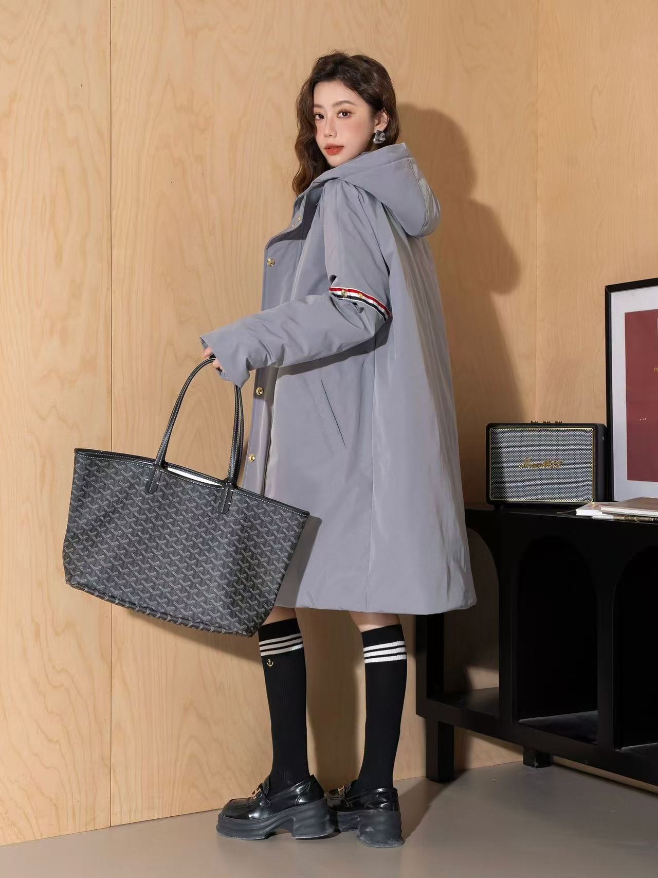 Unisex mid-length down jacket THOM TREND