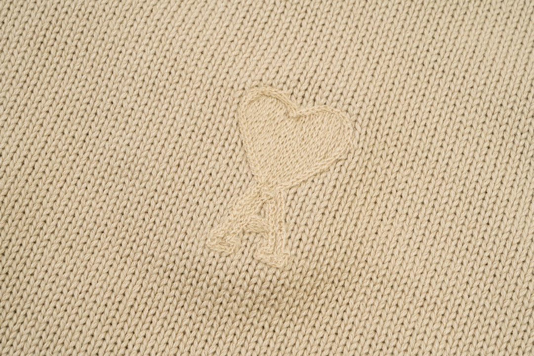 Crew Neck Sweater ¡§C Unisex