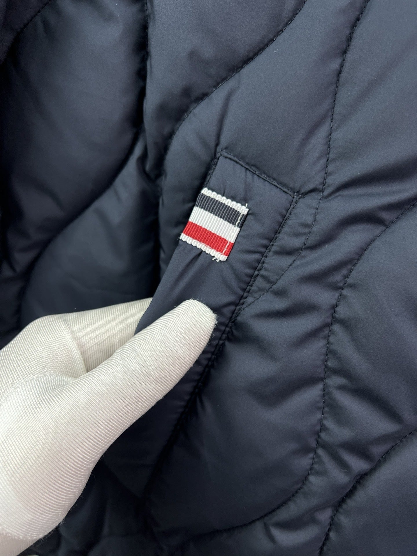 Diamond striped down jacket THOM TREND