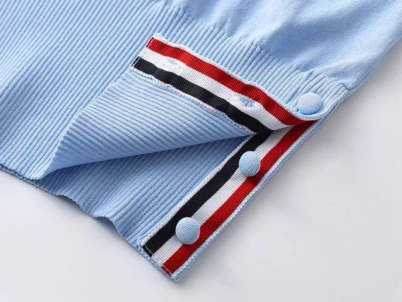 Polo collar short sleeve sweater