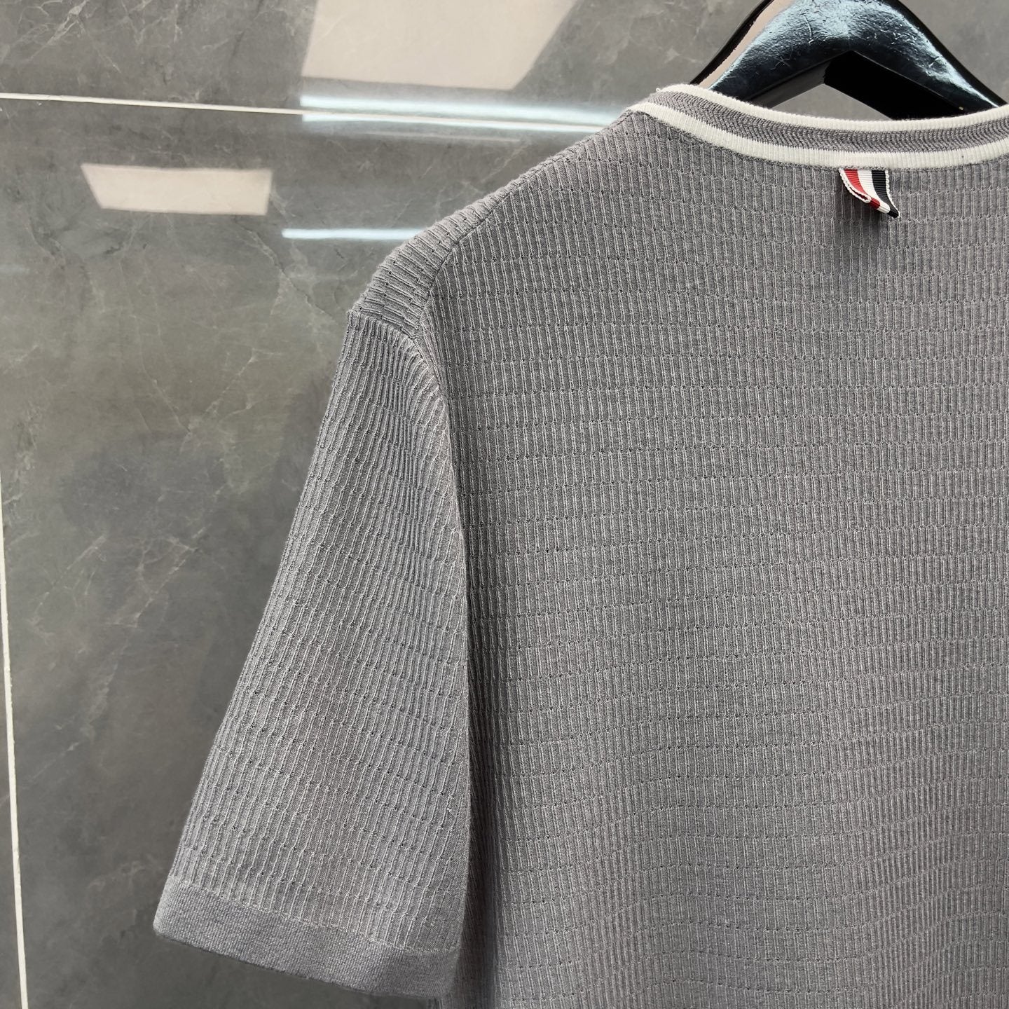 Front and back colorblock short-sleeved T-shirt（副本） THOM TREND