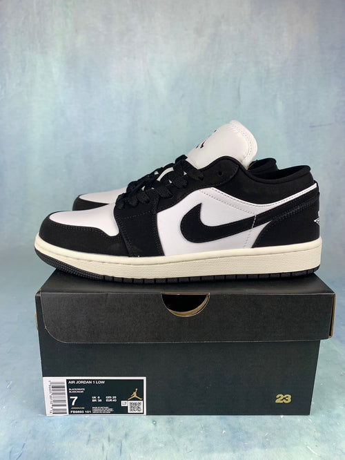 Air Jordan 1 Low Vintage Panda Unisex Sneakers FB9893-101 detail view 2