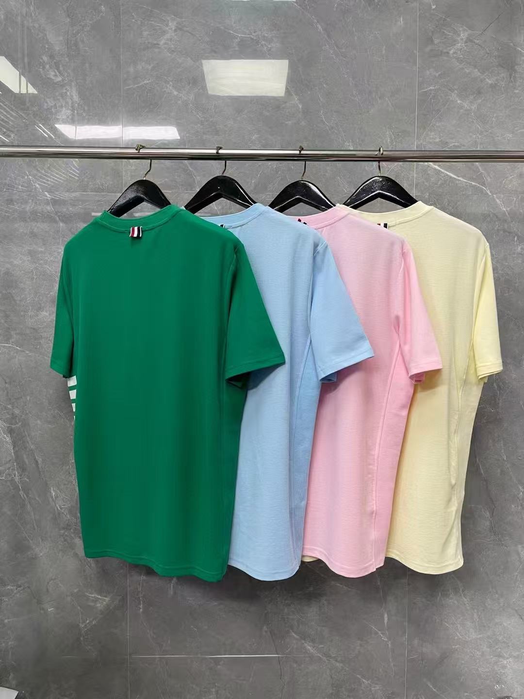 Short-sleeved T-shirt（副本） THOM TREND