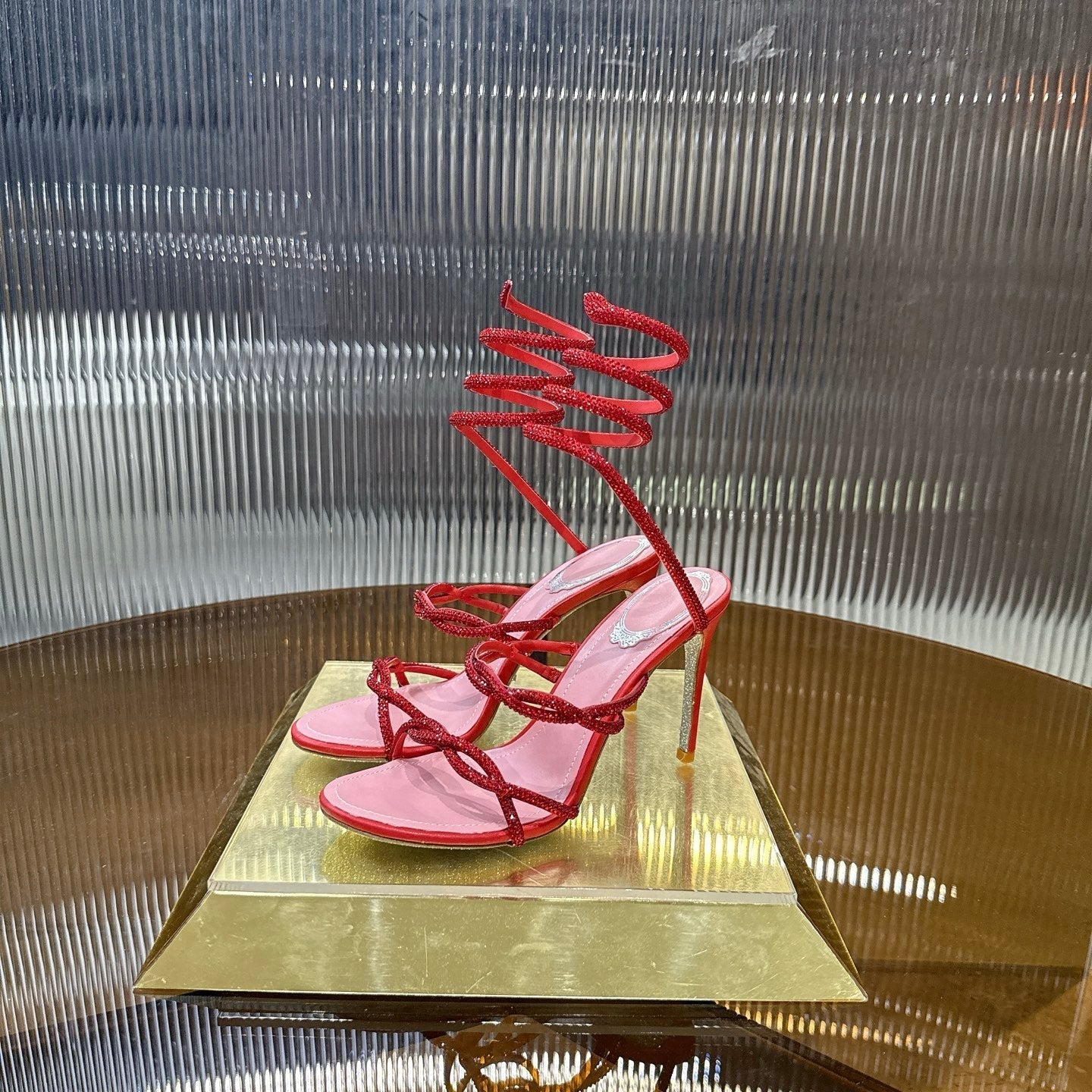 Rhinestone-encrusted high heels THOM TREND