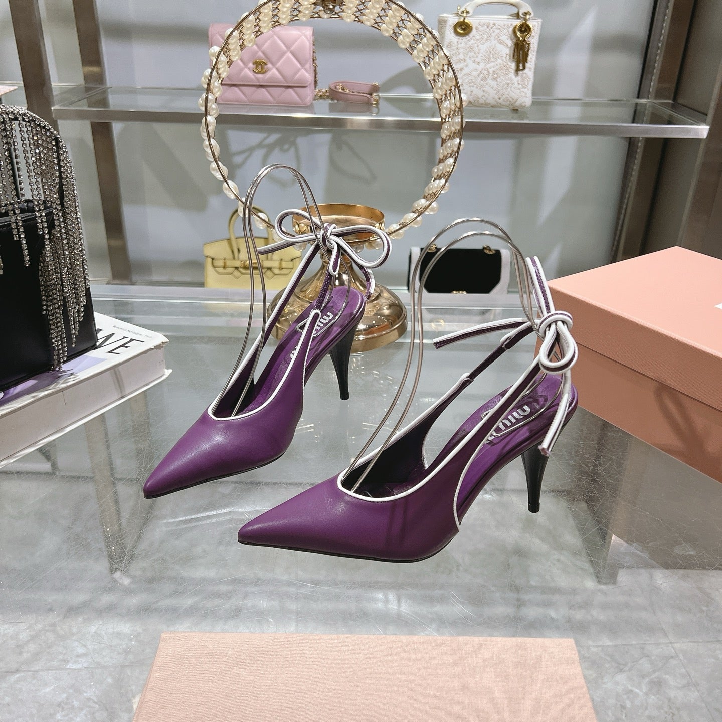 Pointed-toe high heels THOM TREND