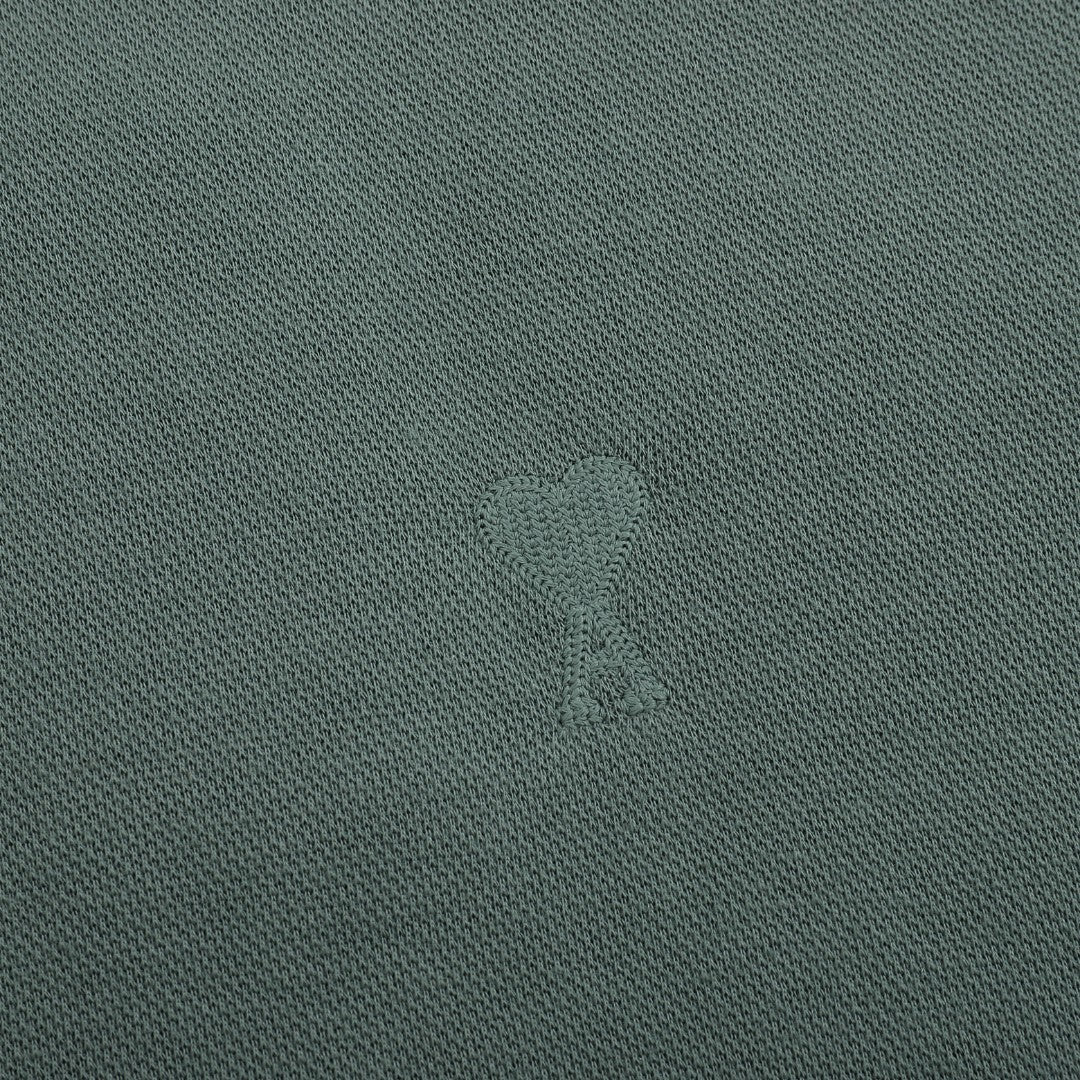 Heart Embroidery Long-Sleeve Polo Shirt ¡§C 5 Colors