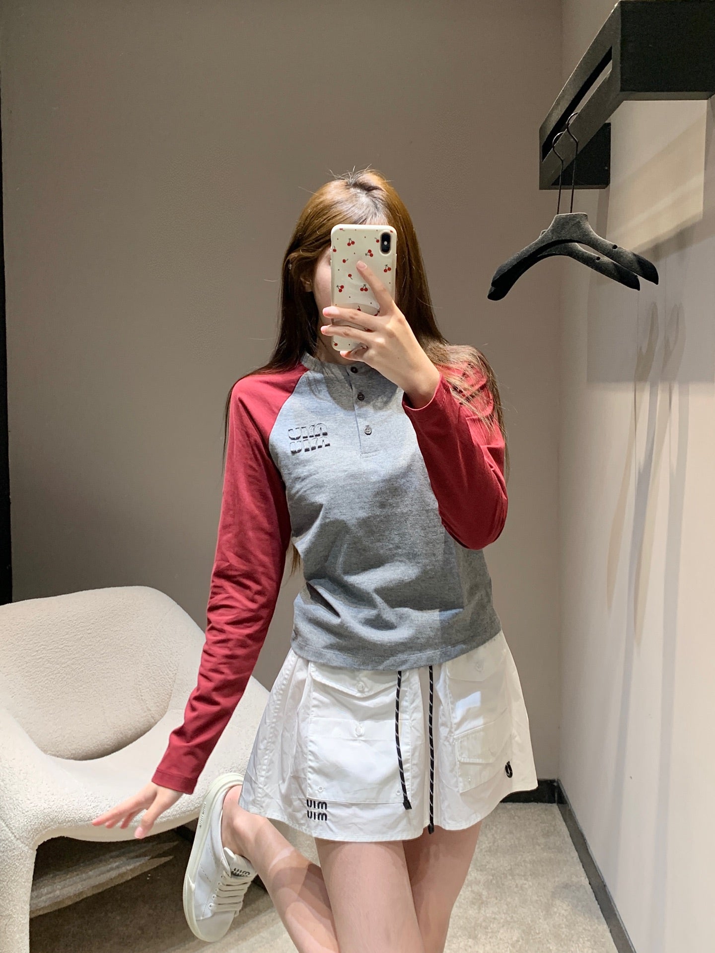 Color-Block Raglan Long-Sleeve T-Shirt