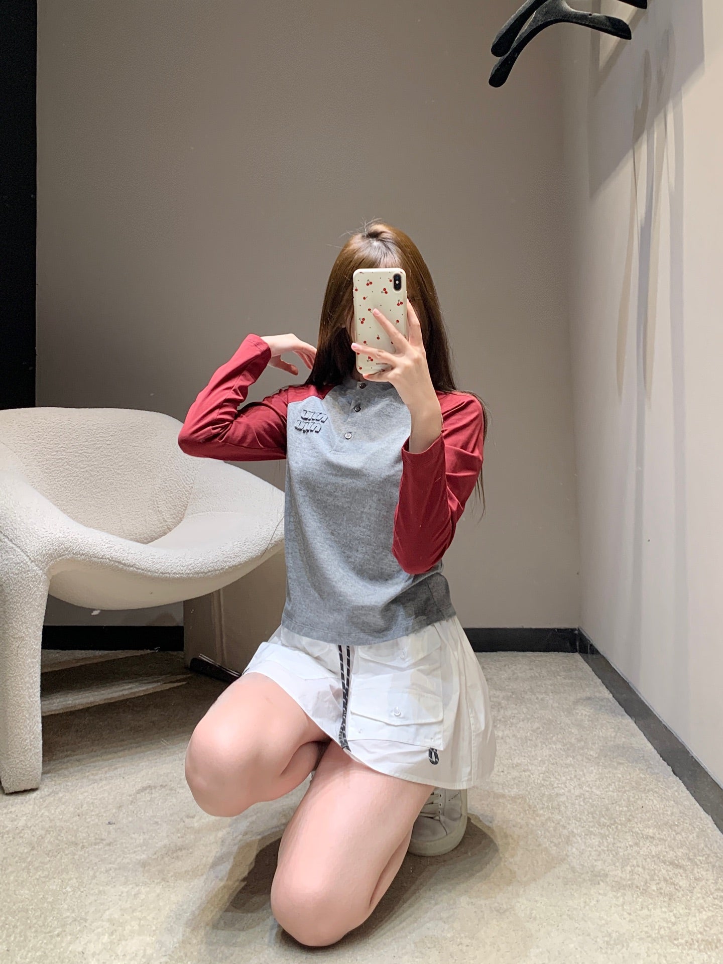 Color-Block Raglan Long-Sleeve T-Shirt