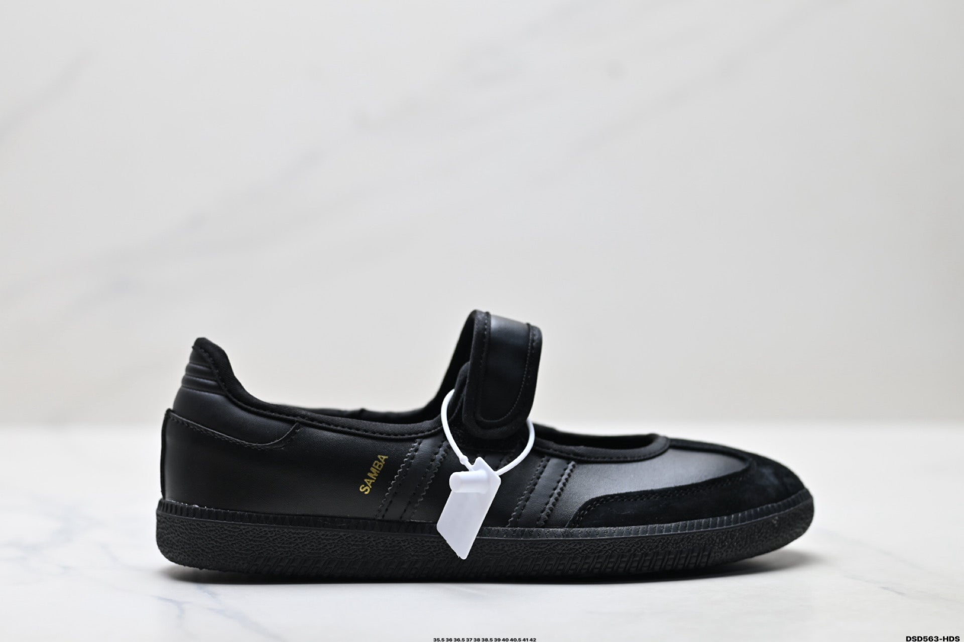 Boost Running Shoes – Cushioned, Lightweight & Stylish