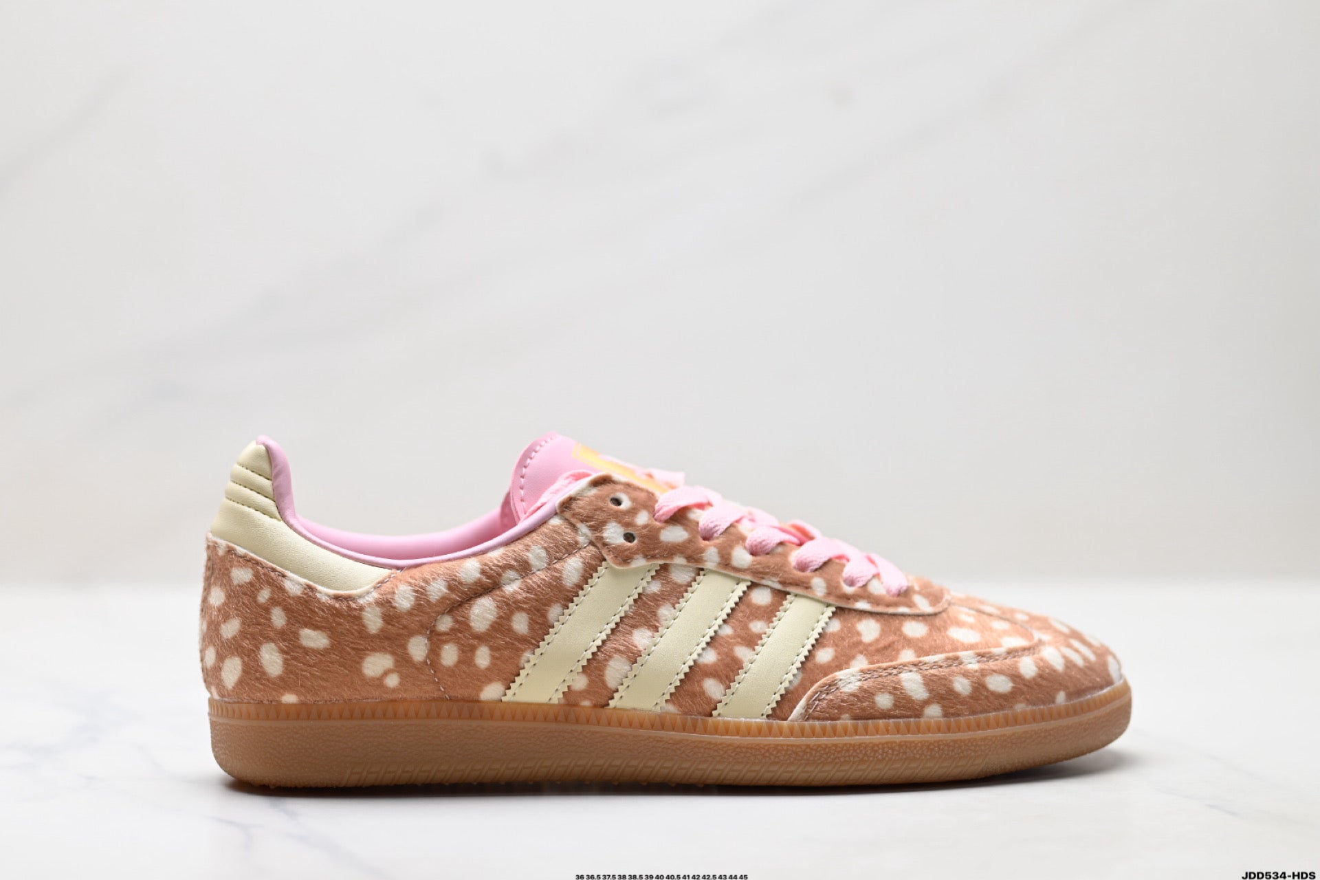 Samba Low-Top Casual Sneakers