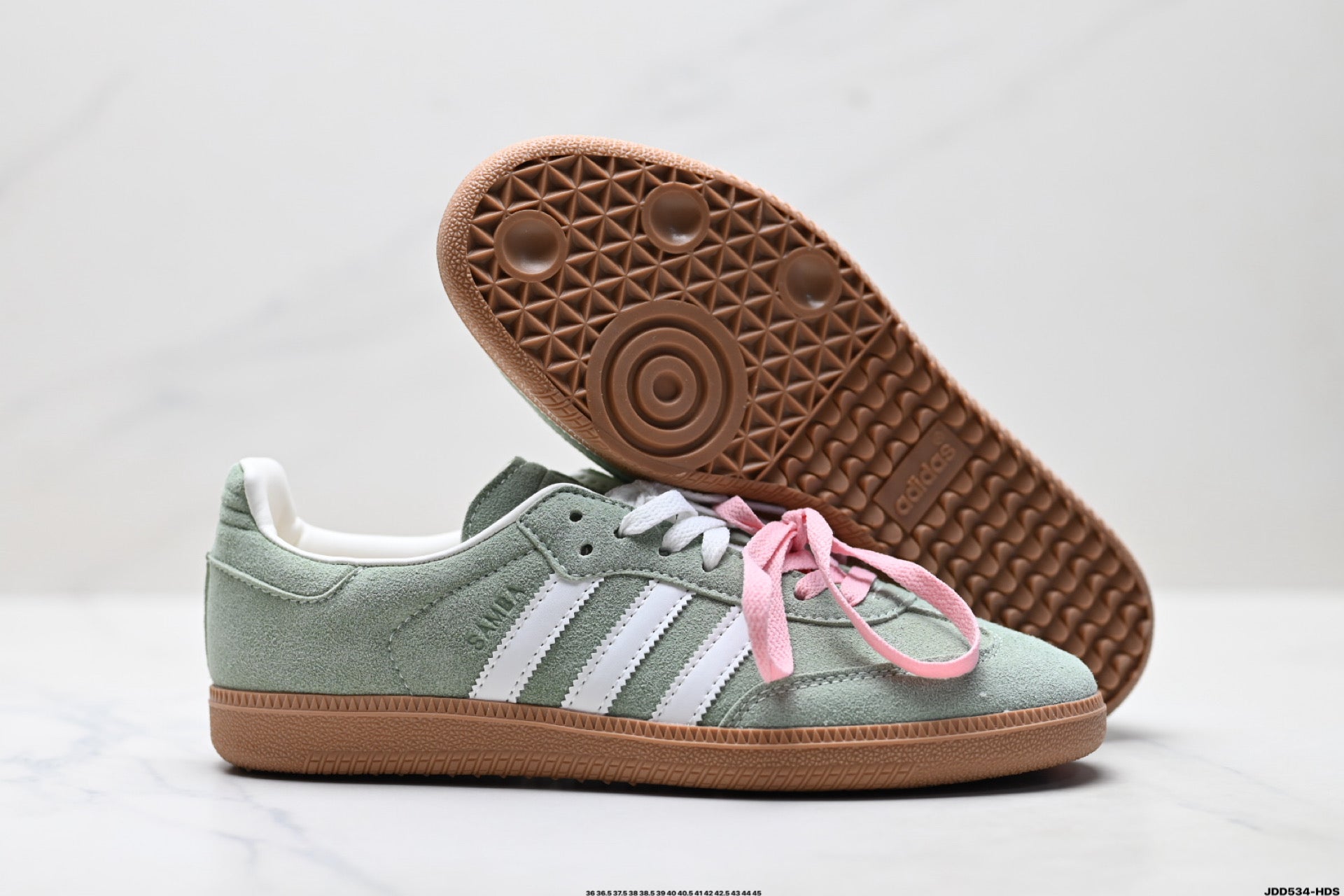 Samba Low-Top Casual Sneakers