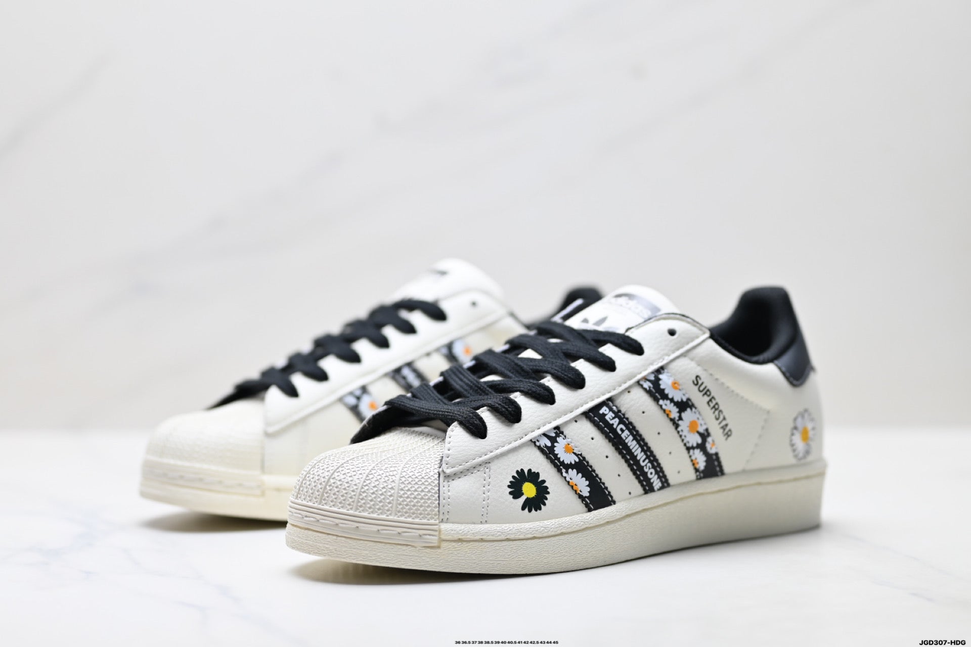 Shell Toe DIY Custom Low-Top Sneakers