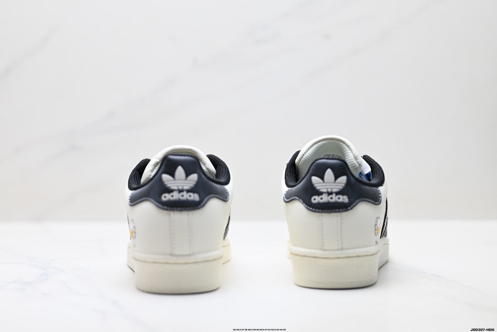 Shell Toe DIY Custom Low-Top Sneakers