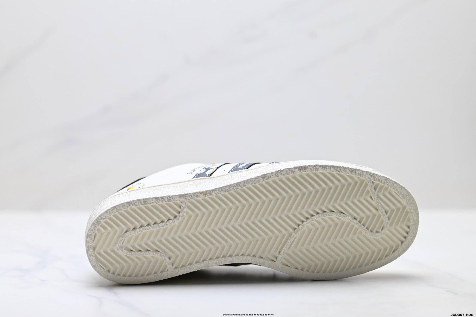 Shell Toe DIY Custom Low-Top Sneakers