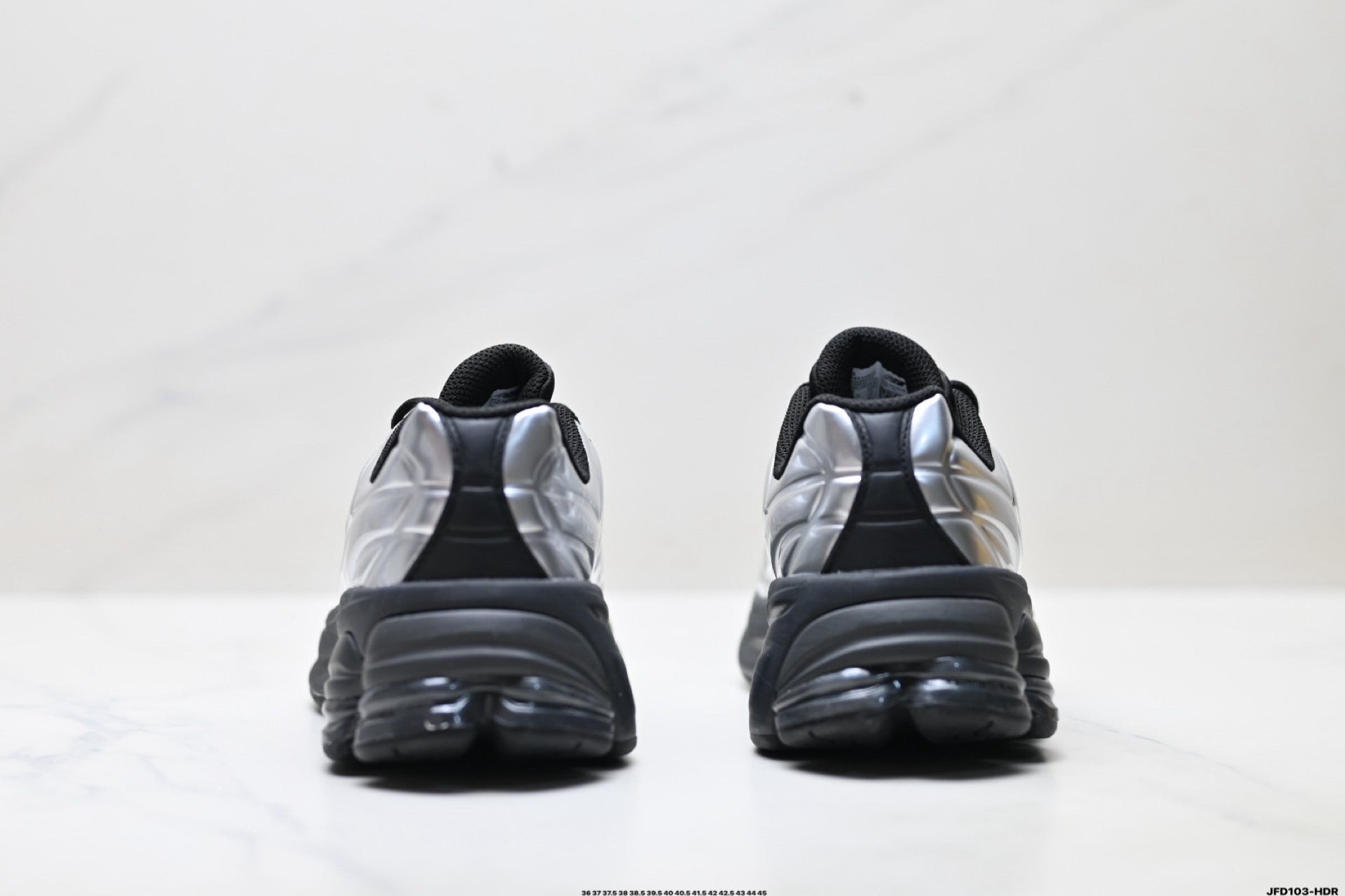 New Balance 9060 Sneakers - Silver Black Metallic