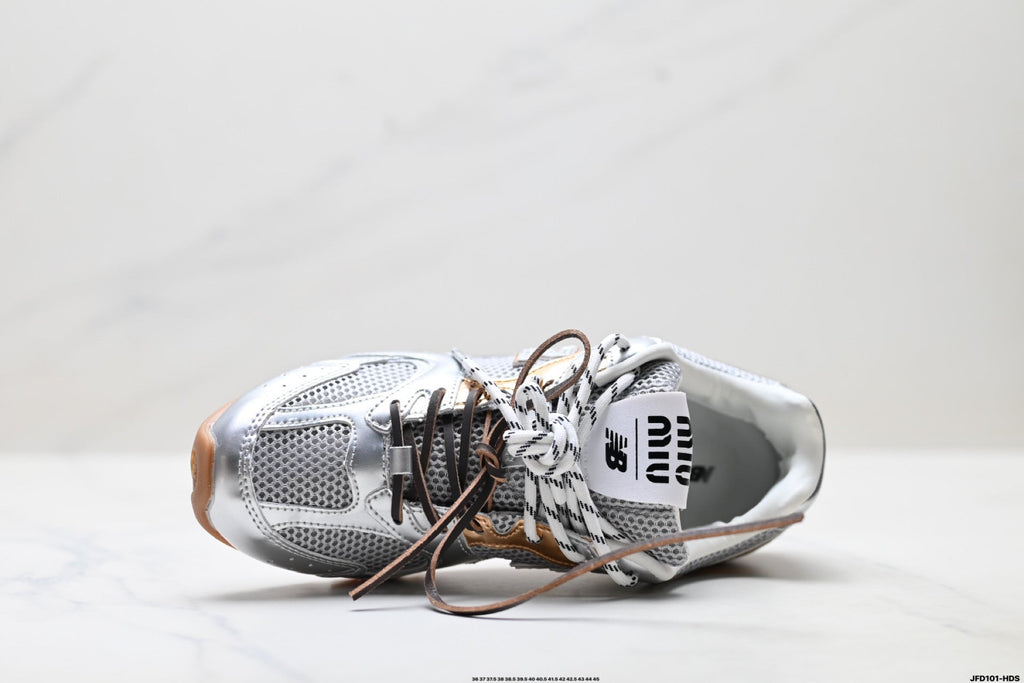 New Balance 530 Sneakers - Silver Gold Metallic