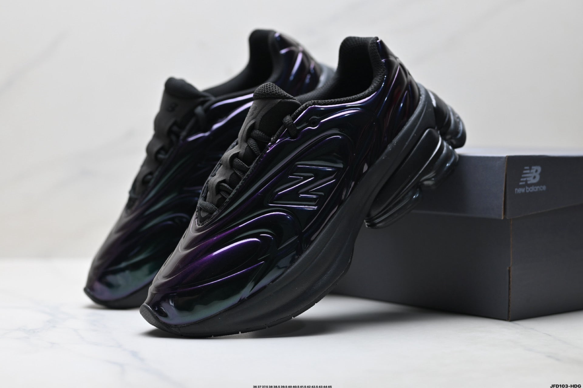 New Balance Lifestyle Running Shoes - Black Purple