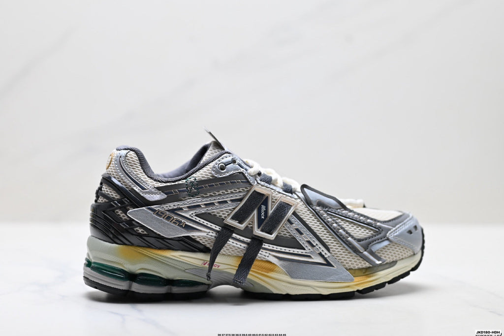 New Balance 1906A Retro Running Shoes – Silver Grey