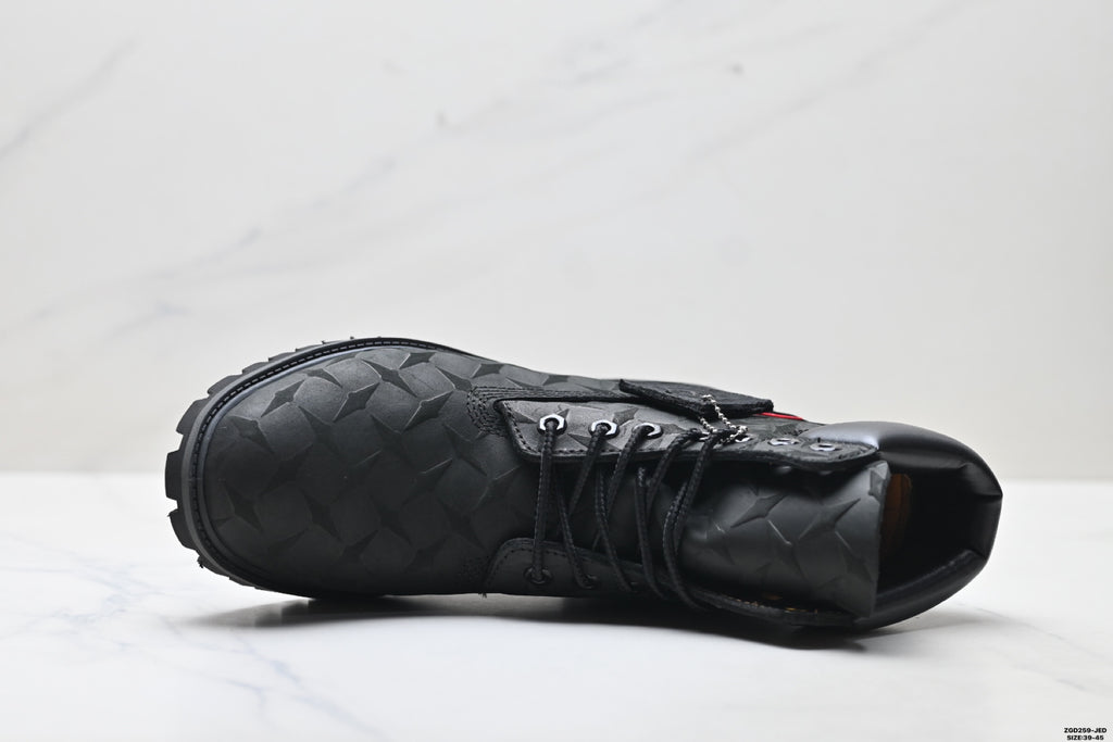 Timberland x Supreme 6-Inch Boots
