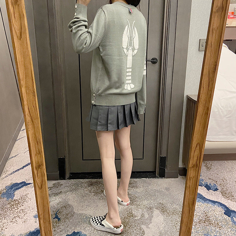 round neck long sleeves