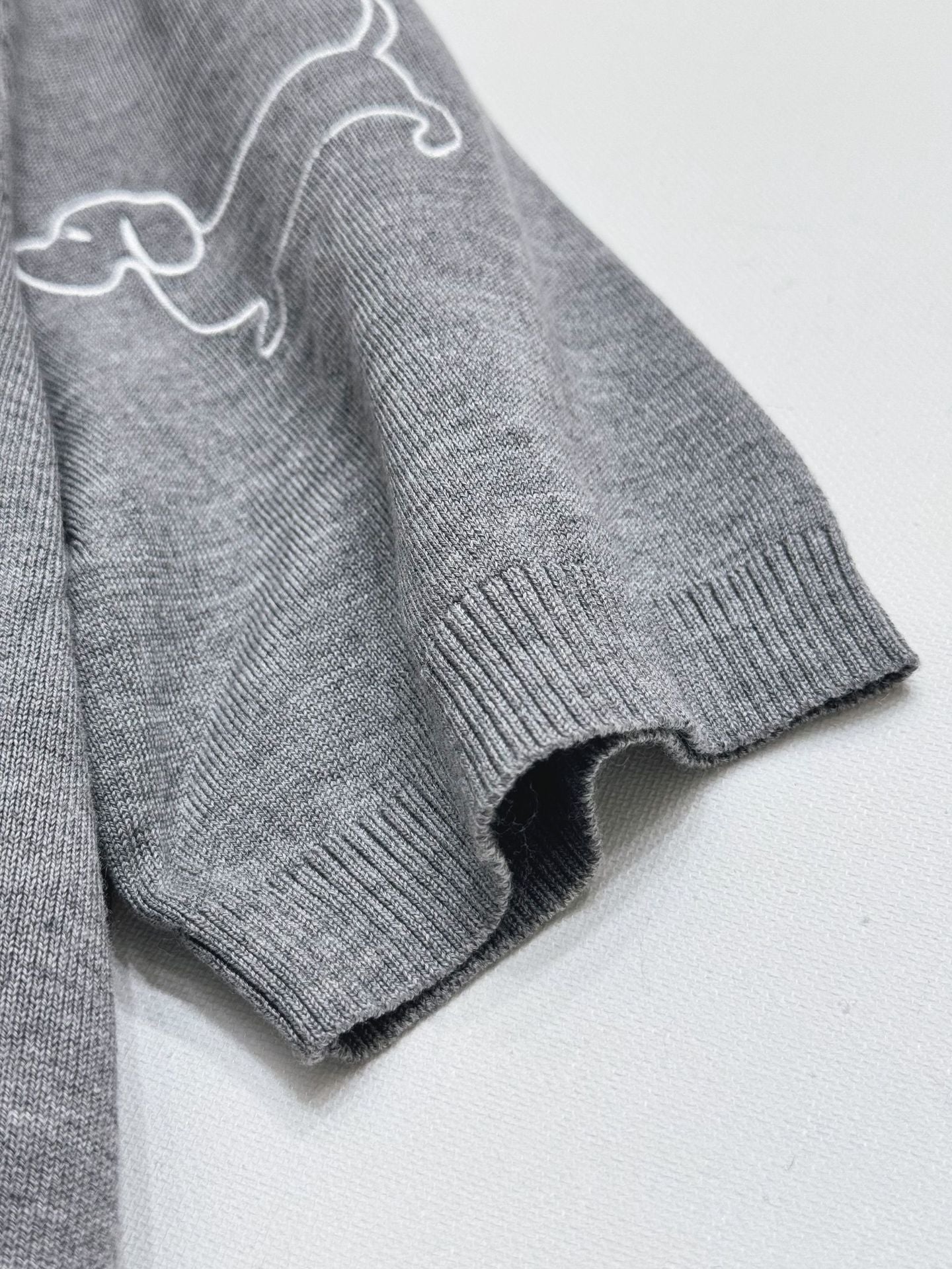 Women's Puppy Rose Embroidery Short Sleeve（副本） THOM TREND