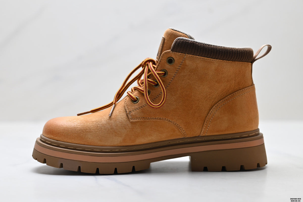 Timberland Wheat Classic Chukka Boot - detail image 3
