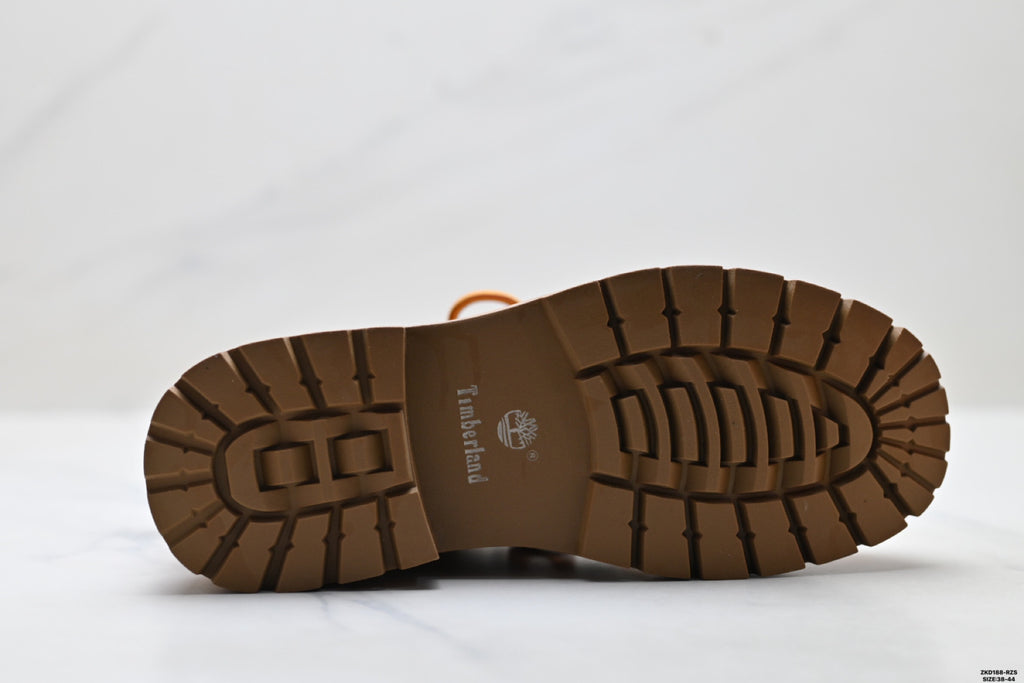 Timberland Wheat Classic Chukka Boot - detail image 9