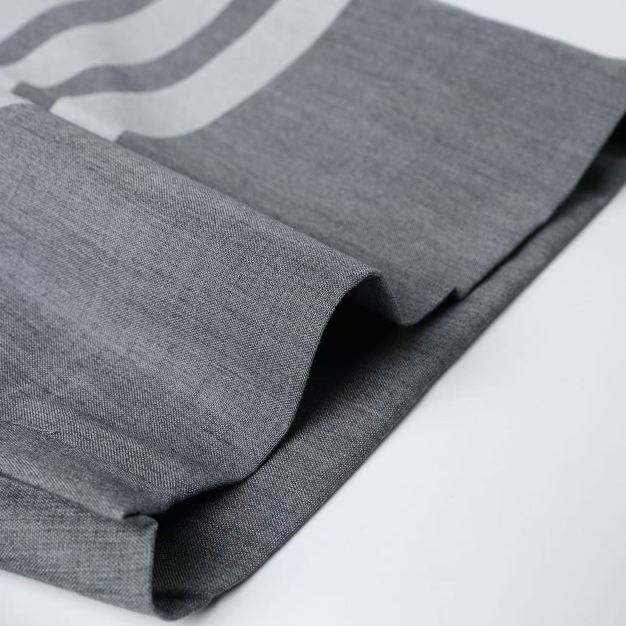 Unisex suit shorts THOM TREND