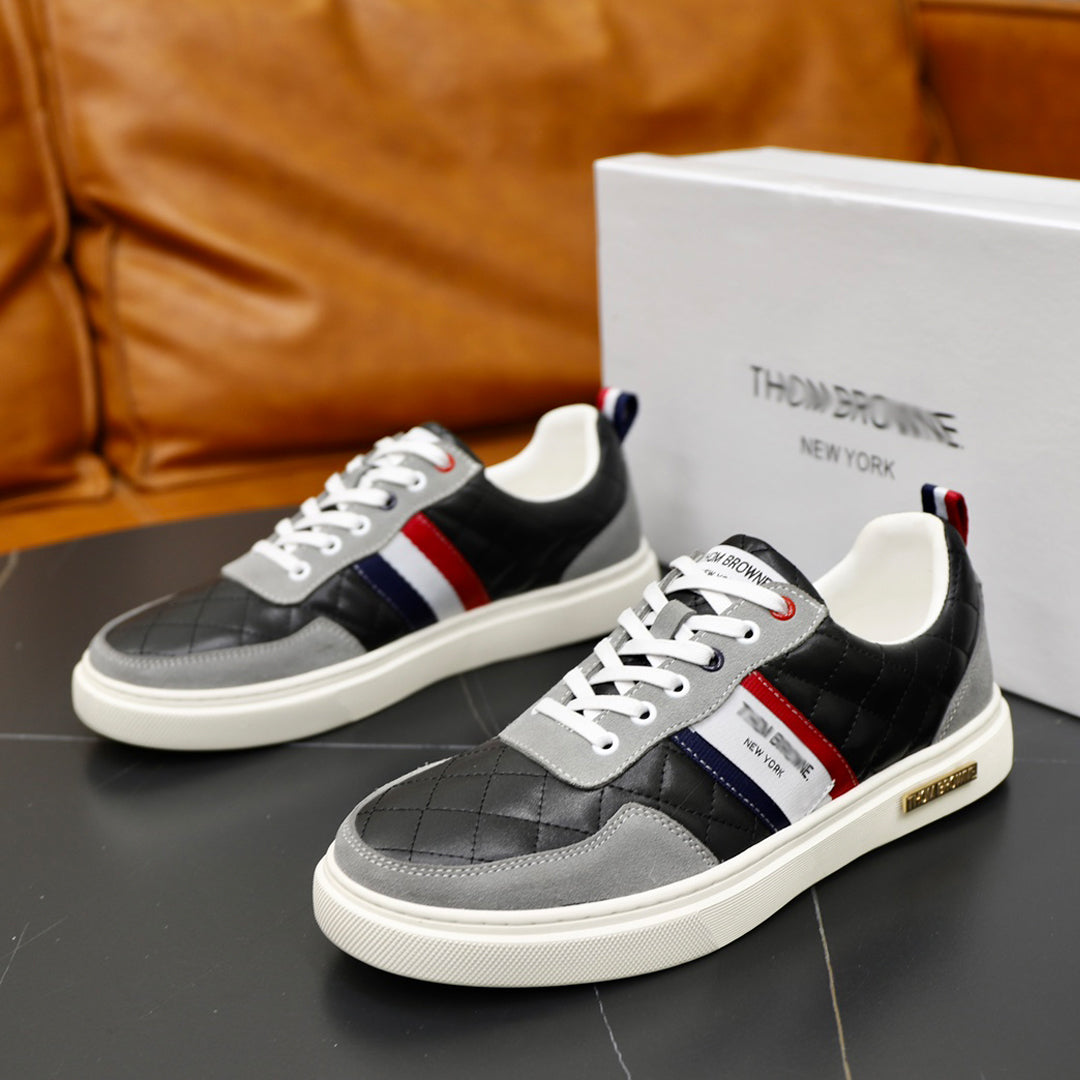 Genuine leather Sneakers THOM TREND