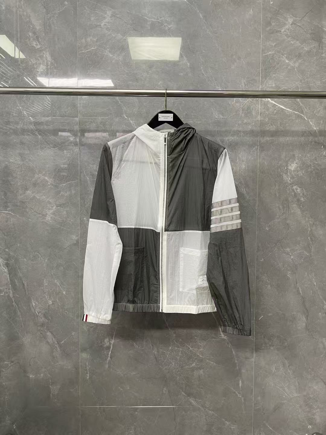 Couples Sun protection jacket（副本） THOM TREND