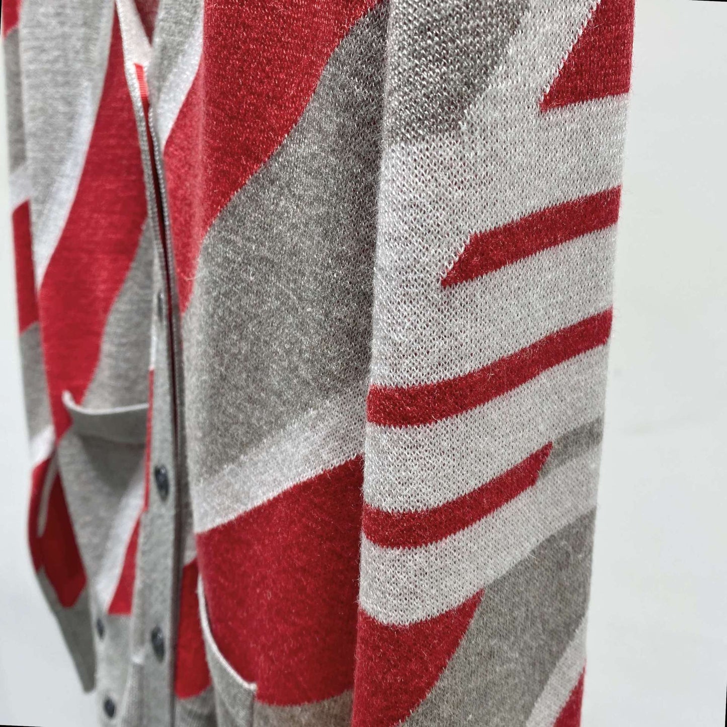 2025SS Puppy Lobster Wool Cardigan