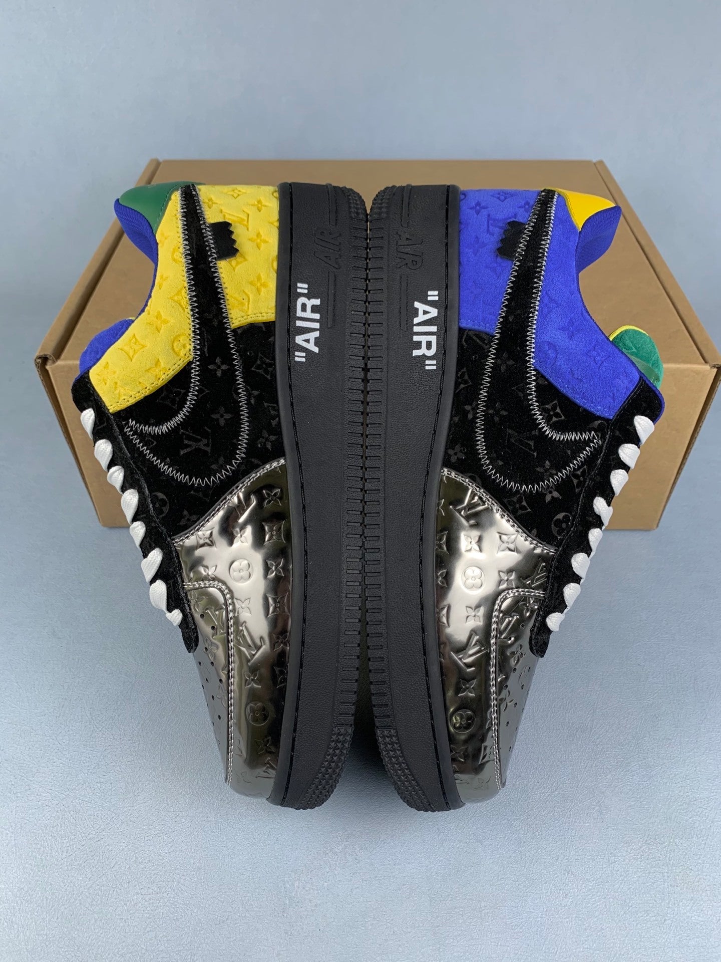 NIKE Air Force 1 Sneakers