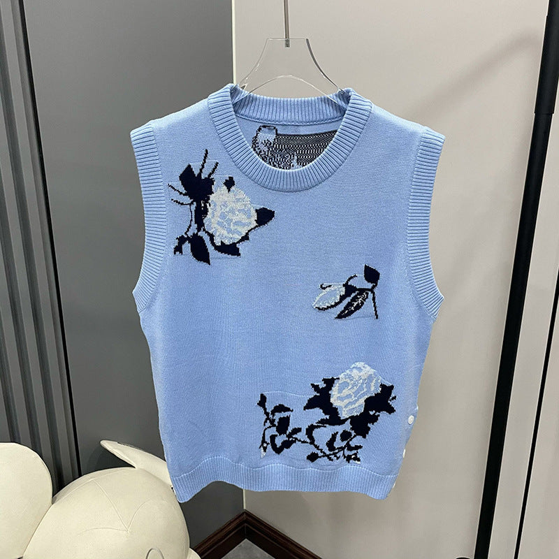 Crew neck knitted vest