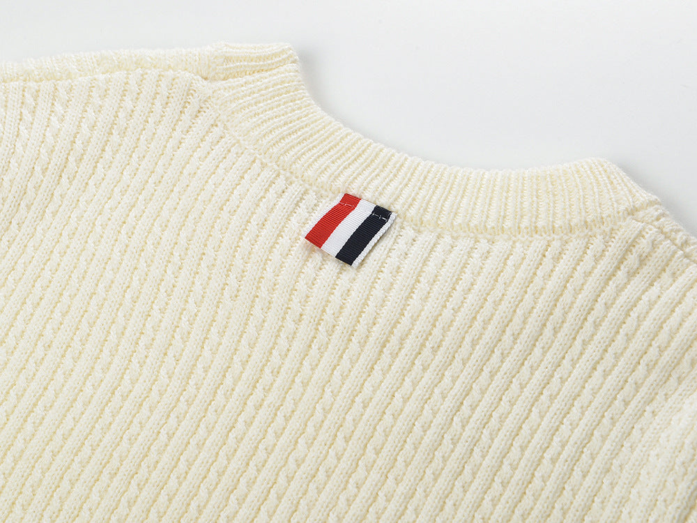 Women's pullover sweater