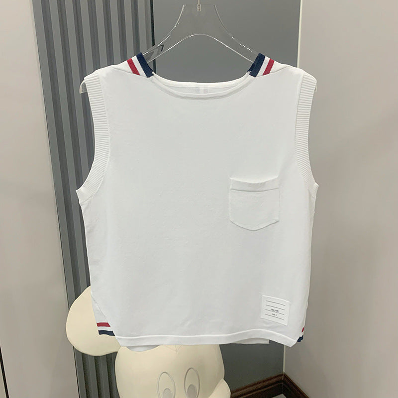 Sleeveless women's tops